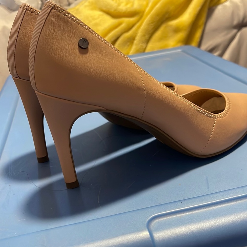 Last Day! Nude Heels, luxe comfort, size 8.5, worn one time
